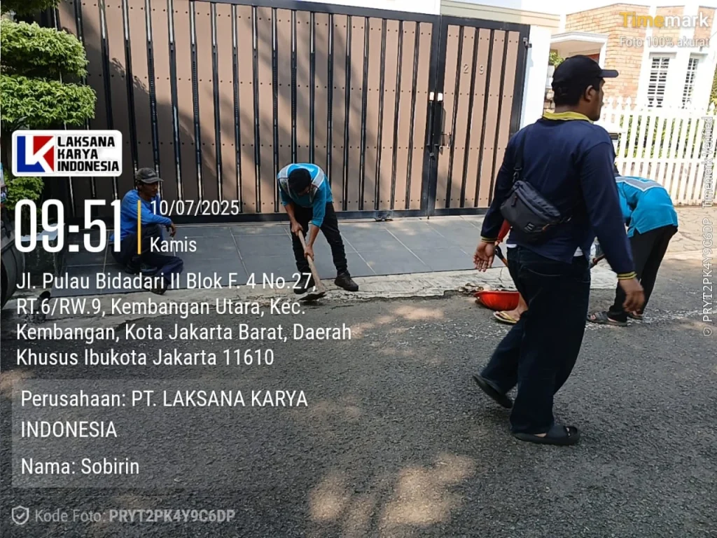 Pengaspalan Jalan Perumahan di Kembangan