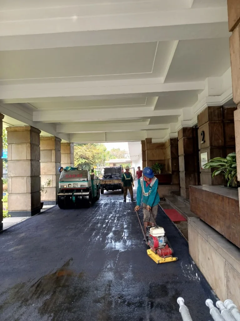 Pengaspalan Gedung Pramuka Nasional Gambir