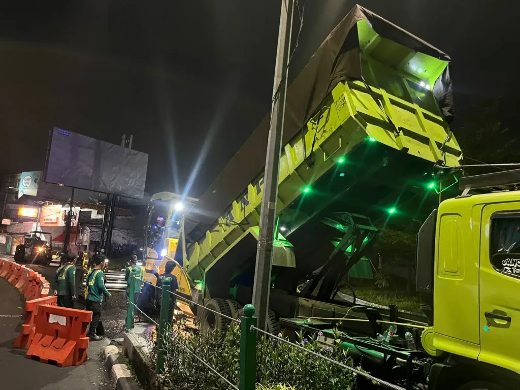 Jasa Pengaspalan Hotmix Tangerang