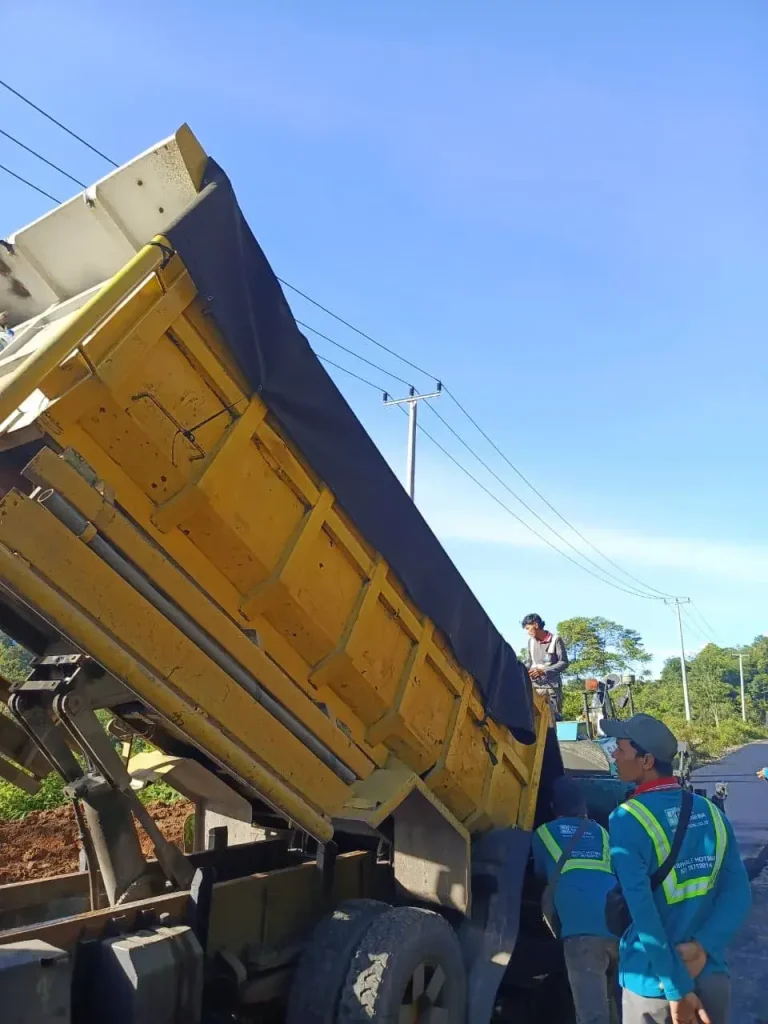 Dampak Jalan Rusak Bekasi